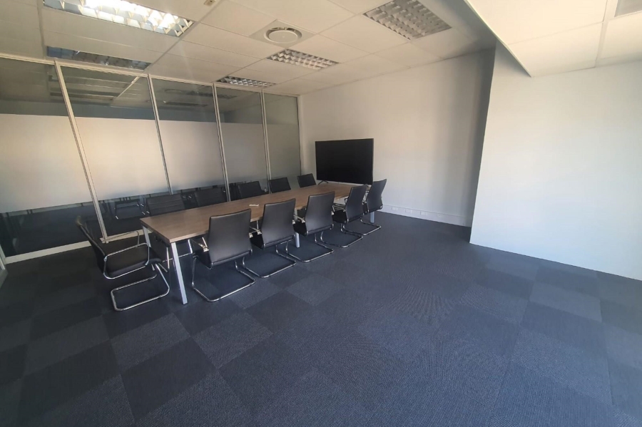 To Let commercial Property for Rent in Fairview Eastern Cape